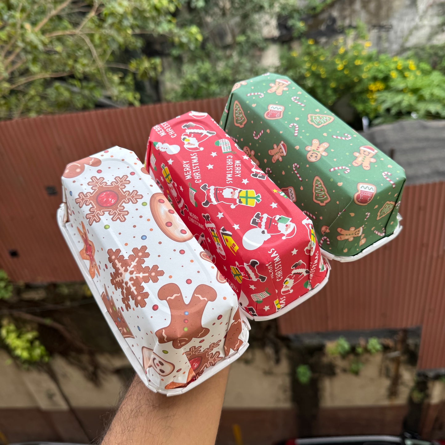 Christmas Printed Plum Ready To Bake Loaf Liner (10pc)