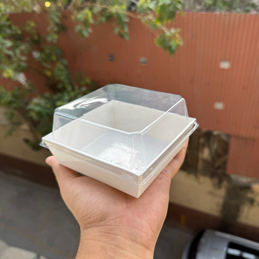 Brownie Liner With Lid White Medium (10pc)