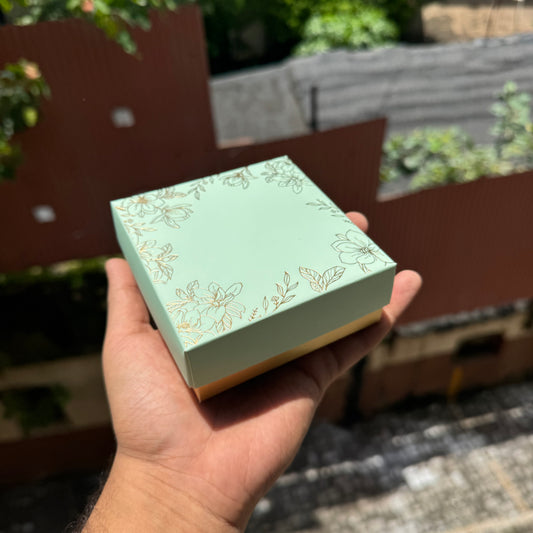 Pastel Petals Collection - Single Brownie Box Mint Green (10pc) Top Bottom