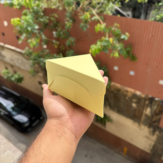 Pastel Lemon Yellow Pastry Box (10pc)