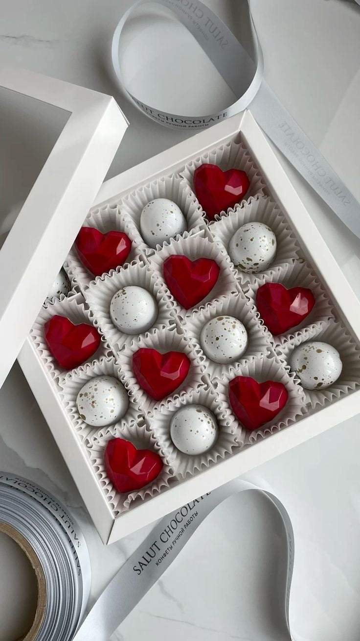 Valentine chocolate 16 Cavity Box (10pc)