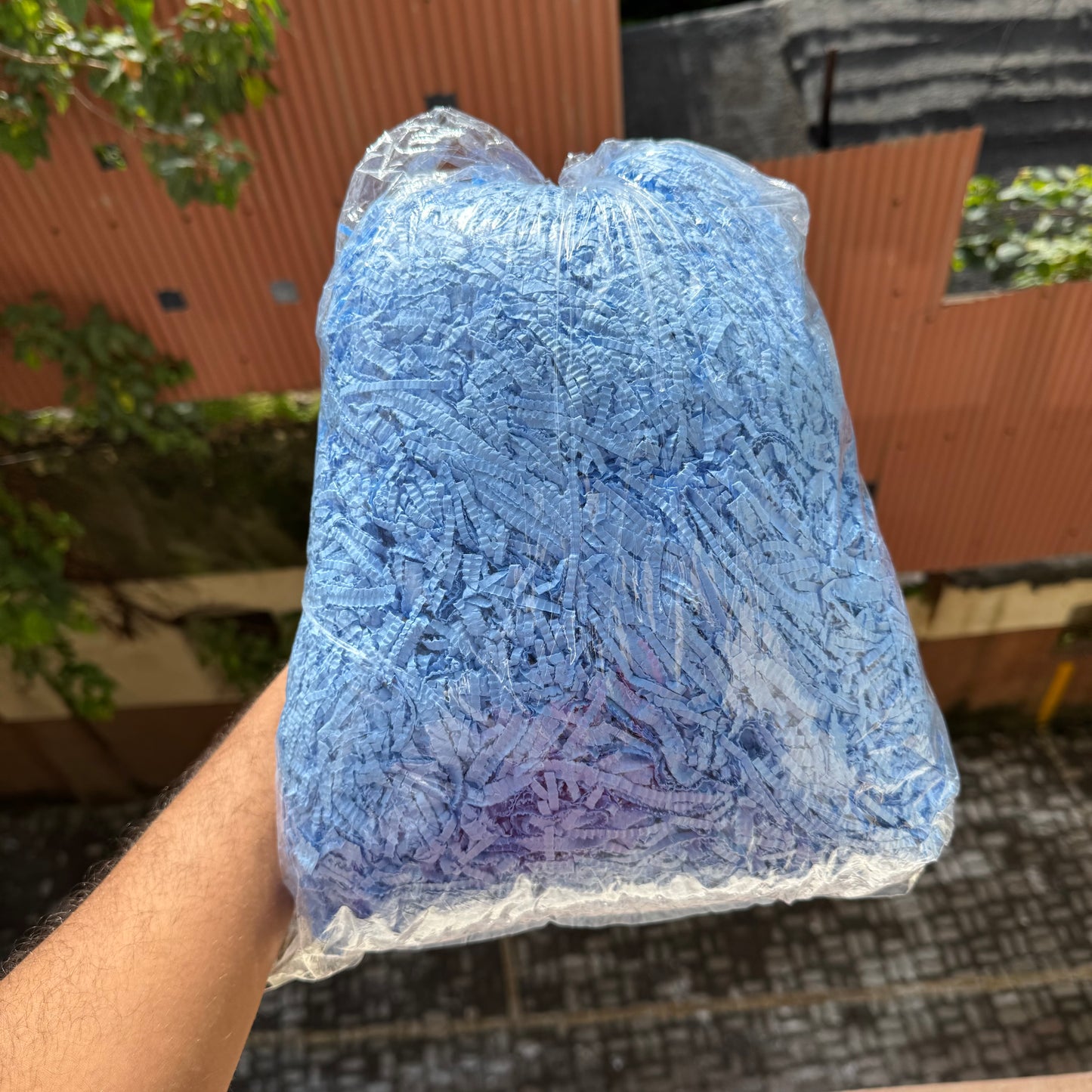 1Kg Crinkle Paper Shred Powder Blue