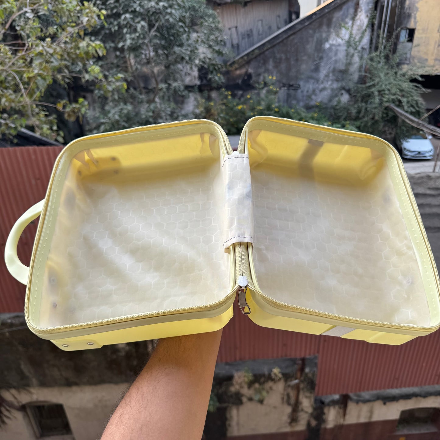 Lemon Yellow Mini Suitcase Packaging For Hamper 1pck