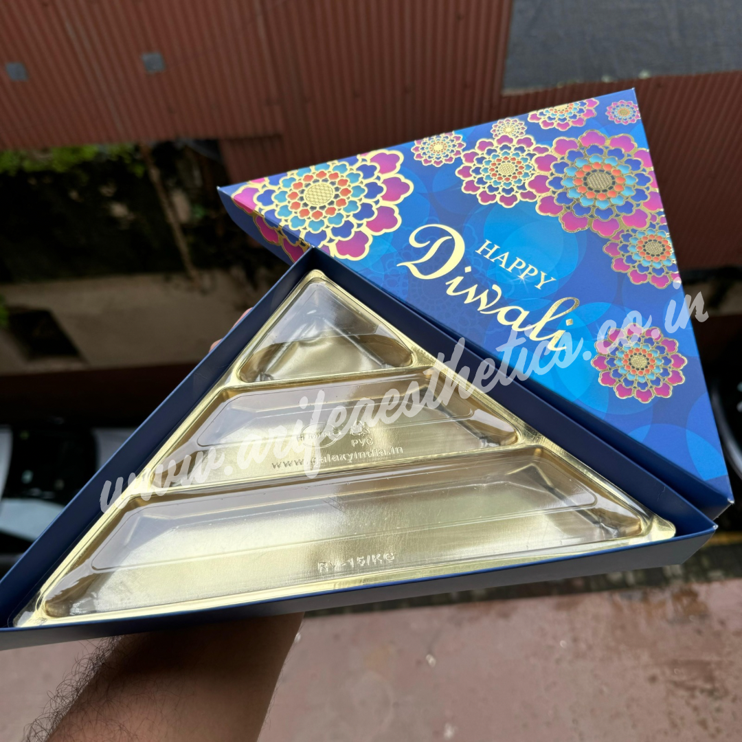 Diwali Triangle Box (10pc)