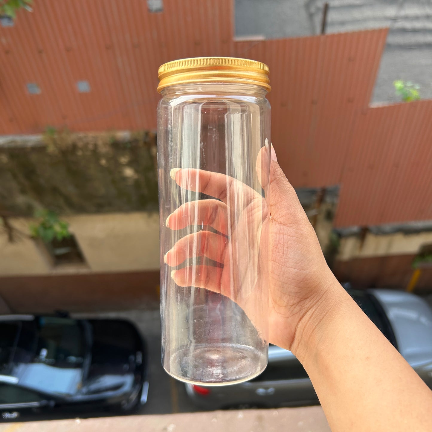 Plastic Jars With Gold Cap (250ml)