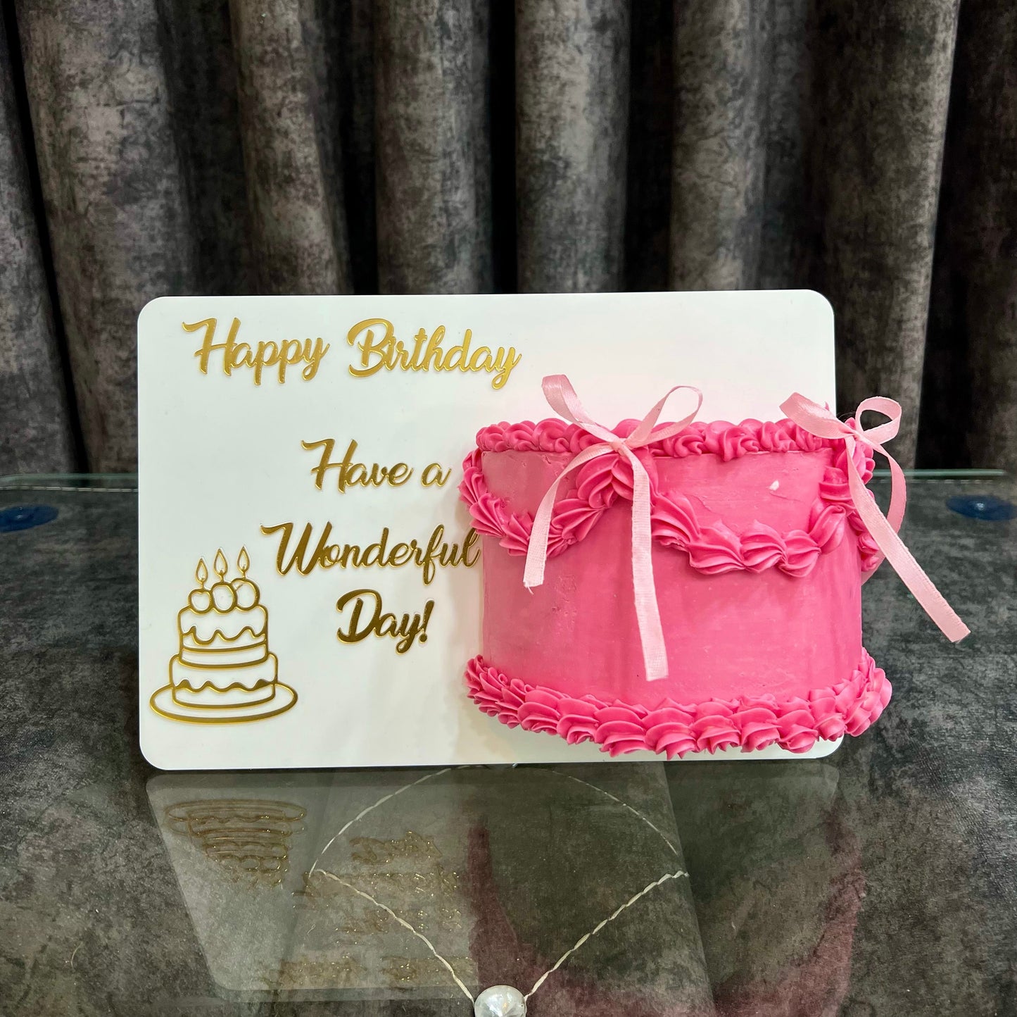 Anti Gravity Cake Base