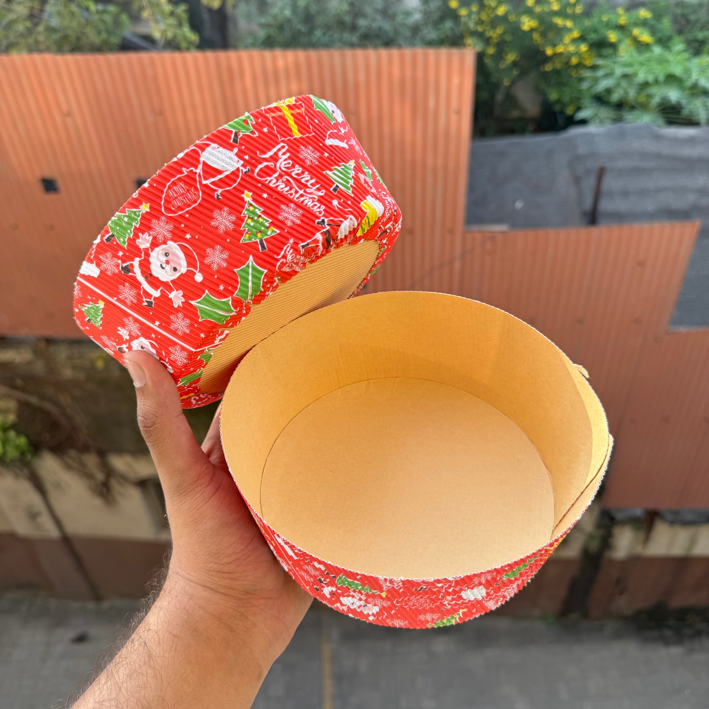 Christmas Round Bake And Serve (10 pc)