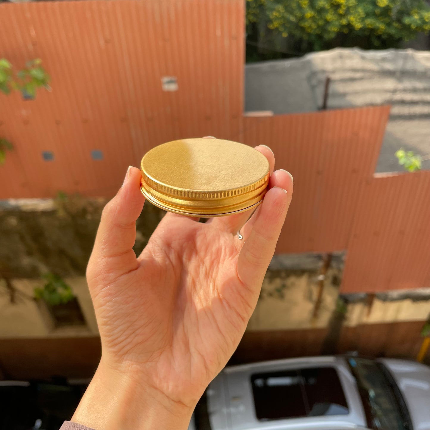 Plastic Jars With Gold Cap (200ml)