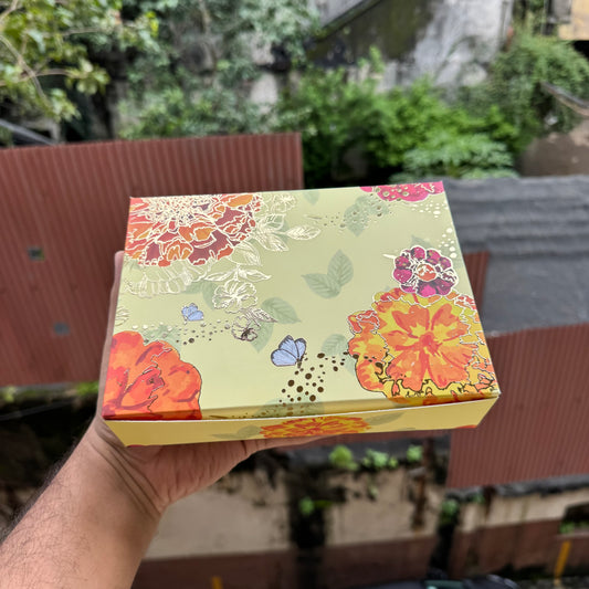 Kohinoor Collection 12Cavity Size Box For 6 Brownie with Foil Detailing (10pc)