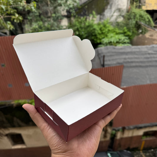 Kohinoor Collection 6Cavity Size Box For 2 Brownie with Foil Detailing (10pc)