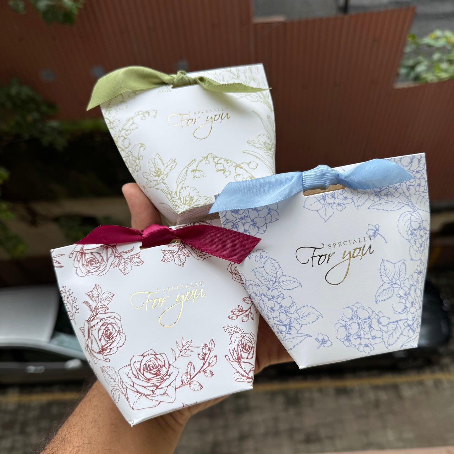 Pretty Box For Candles / Chocolates / Jewellery In Floral Aesthetic Print with Ribbon (10pc)
