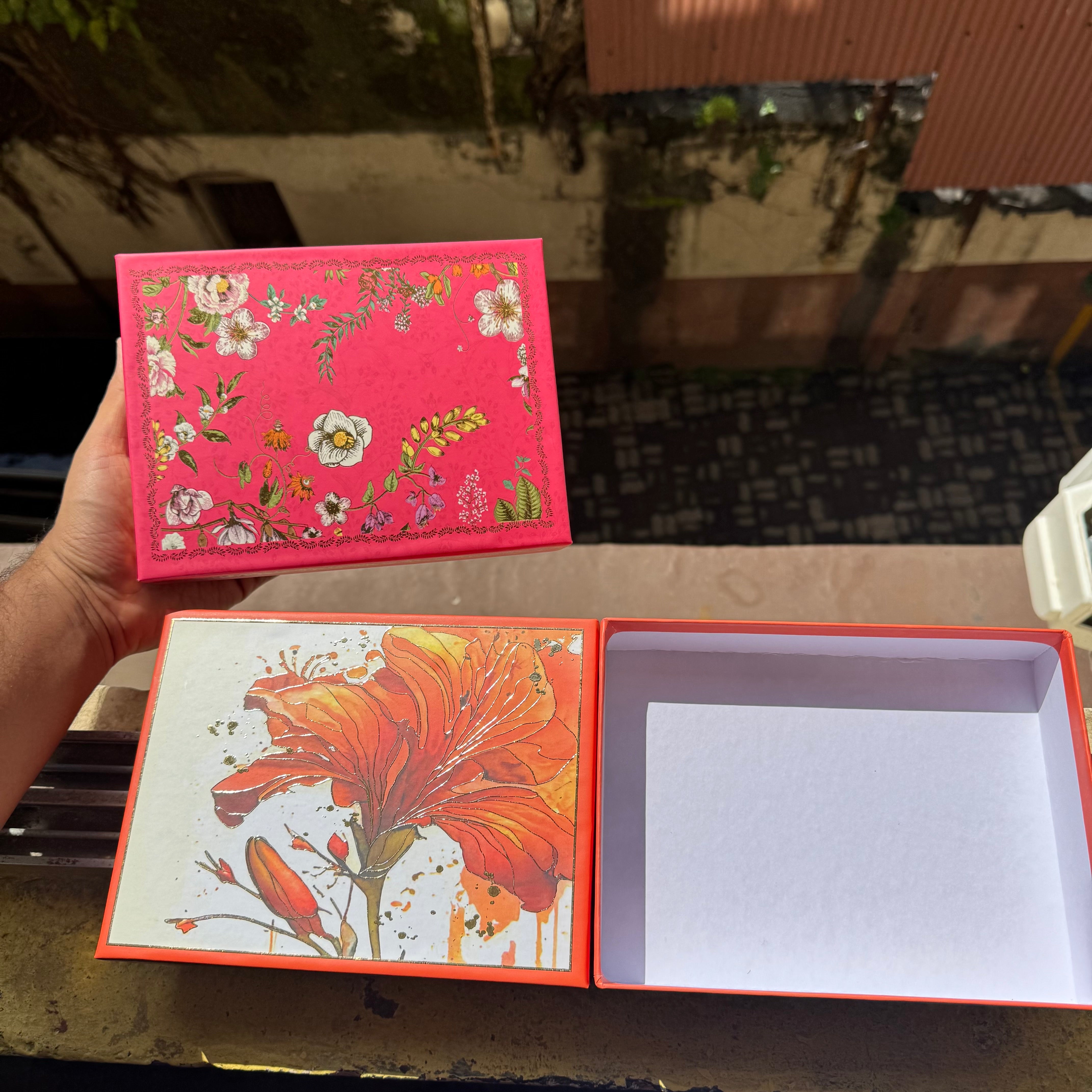 Rigid Top Bottom Box (12 cavity size) - 1pc | Gulab