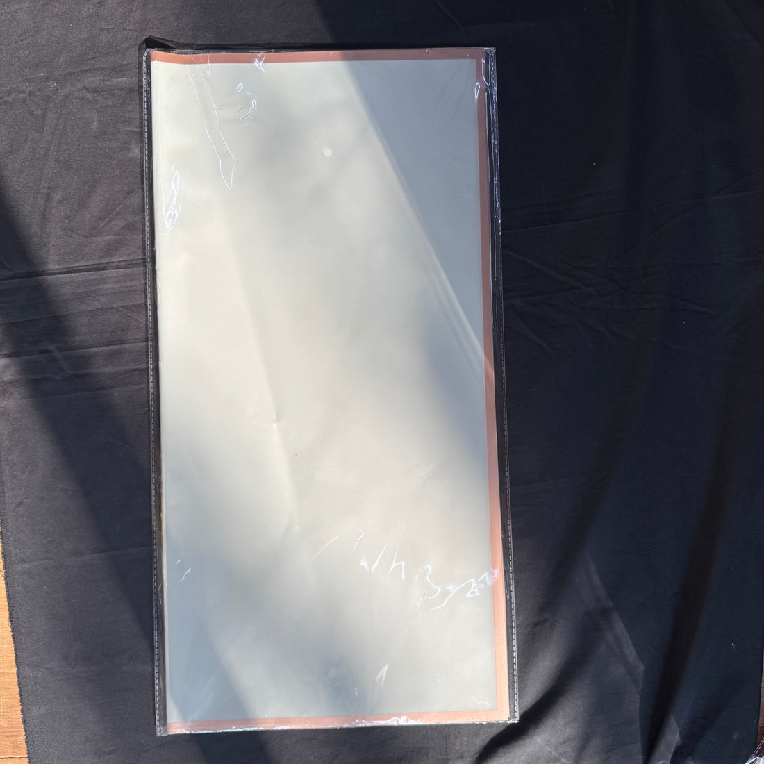 Bouquet Wrapping Sheet - Mint Green With Rose Gold Border - (20 sheets)