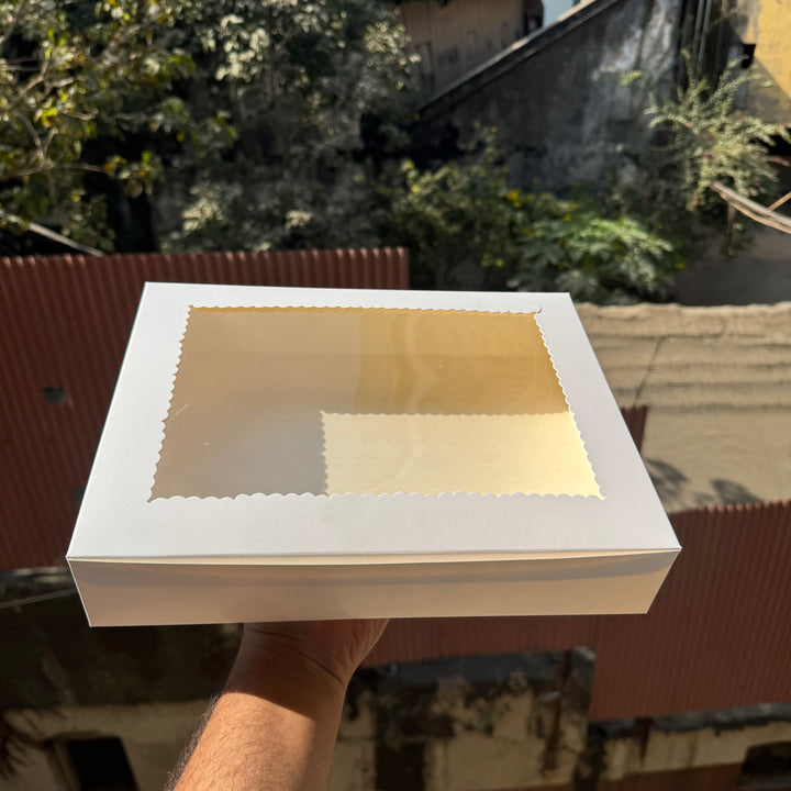 Twelve Brownie Box White (10pc)