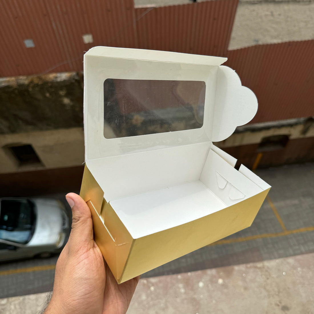 Gold Plum / Bombilinis Box 250 Grams (10pc)