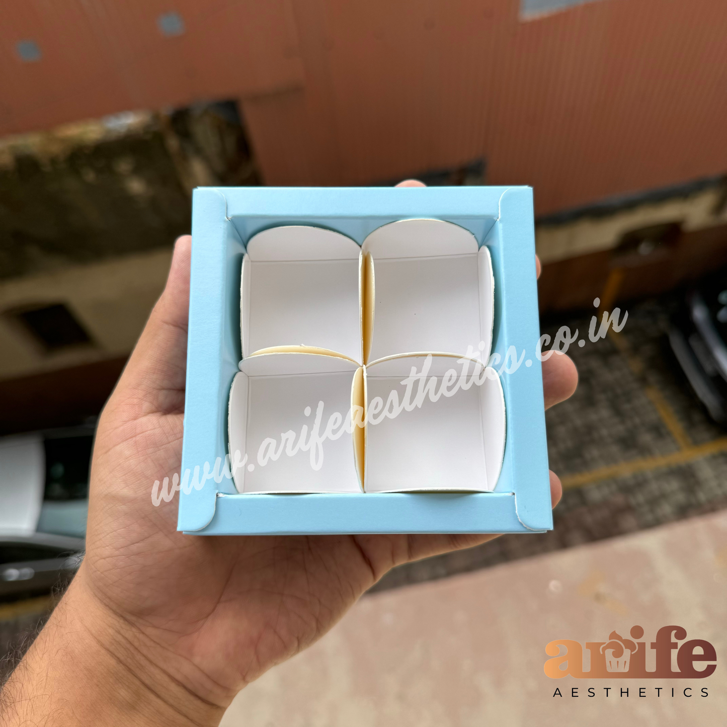 4 Cavity Premium Chocolate Box (10pcs)