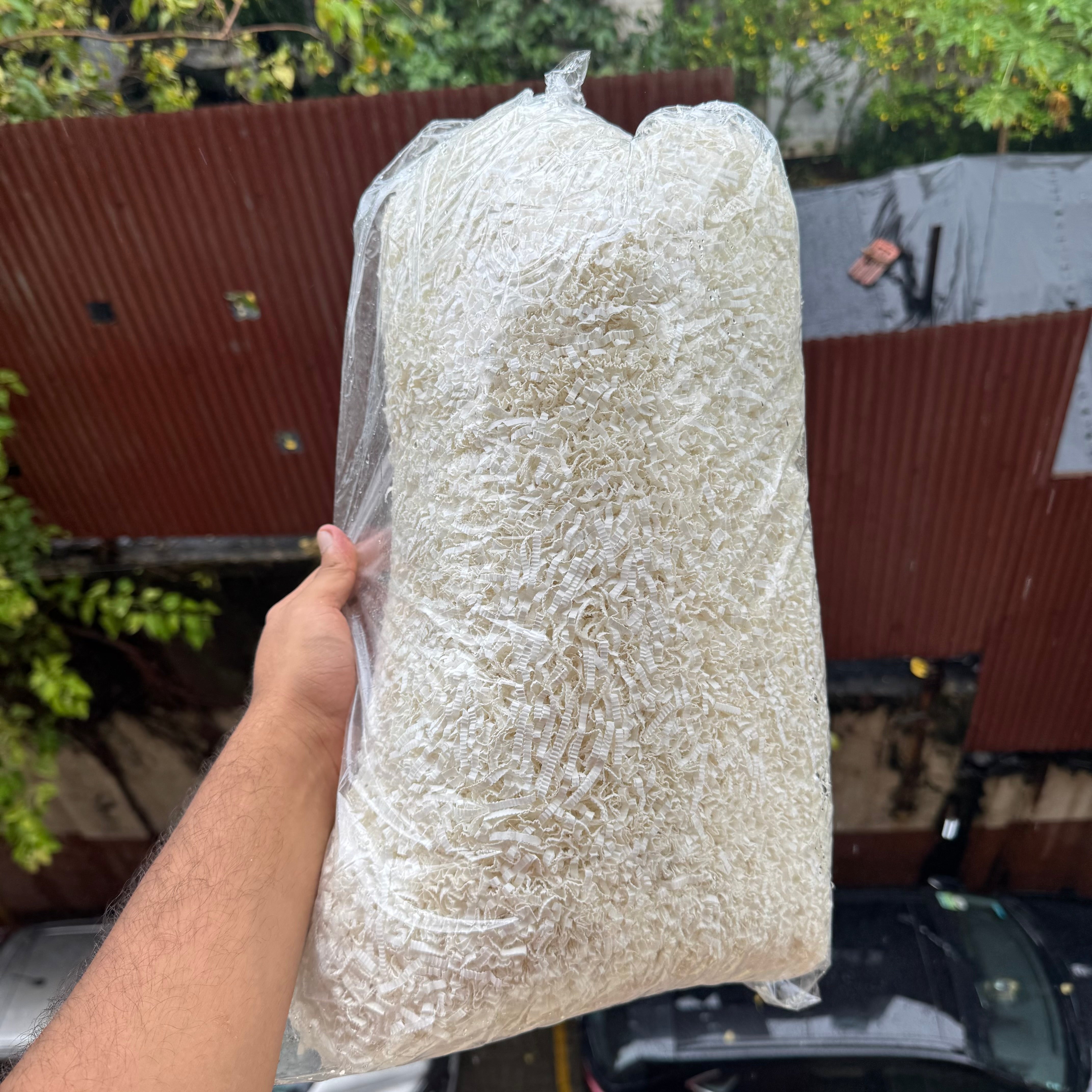 1Kg Crinkle Paper Shred White - Arife.Aesthetics