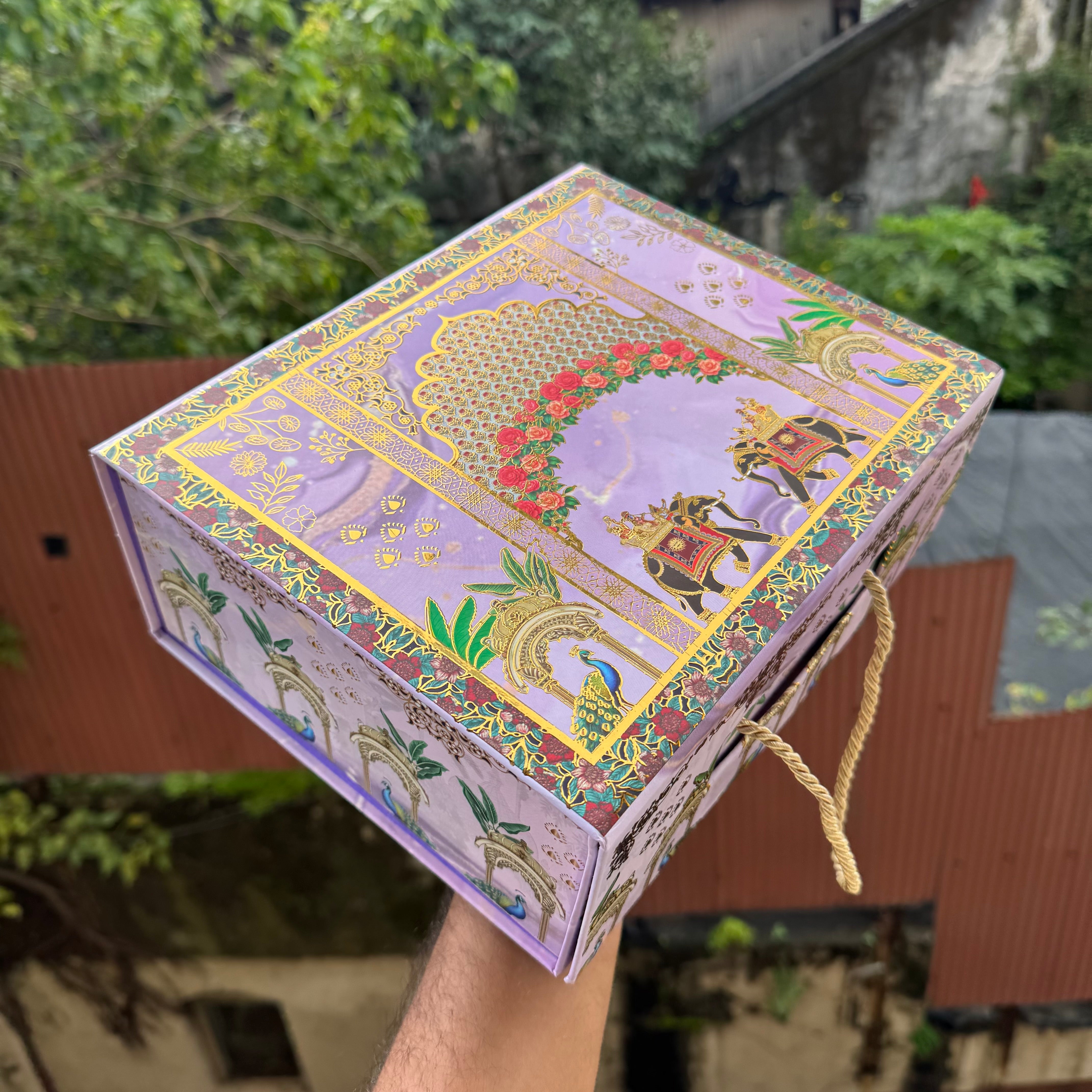 Bespoke Collapsible Hamper Boxes With Gold Foiling Detail and Handle • Lilac