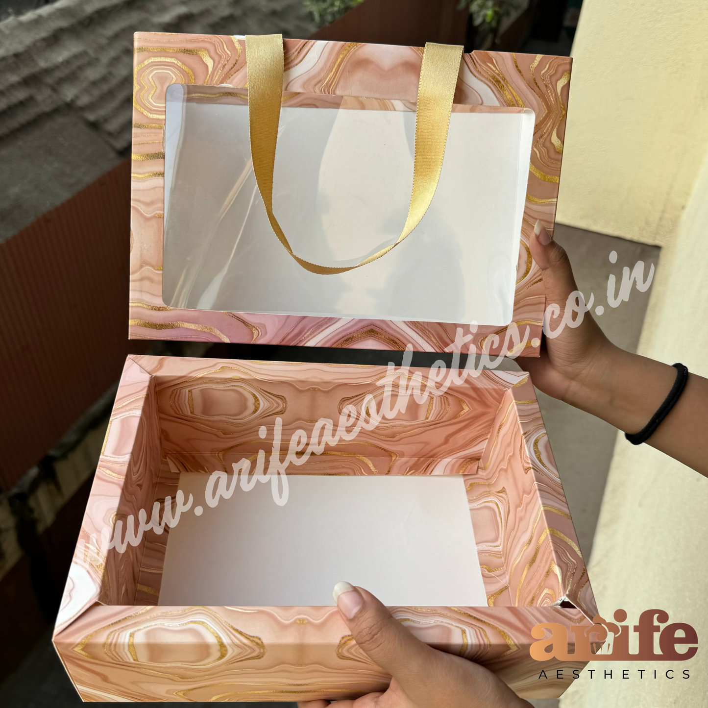 Hamper Box With Bag