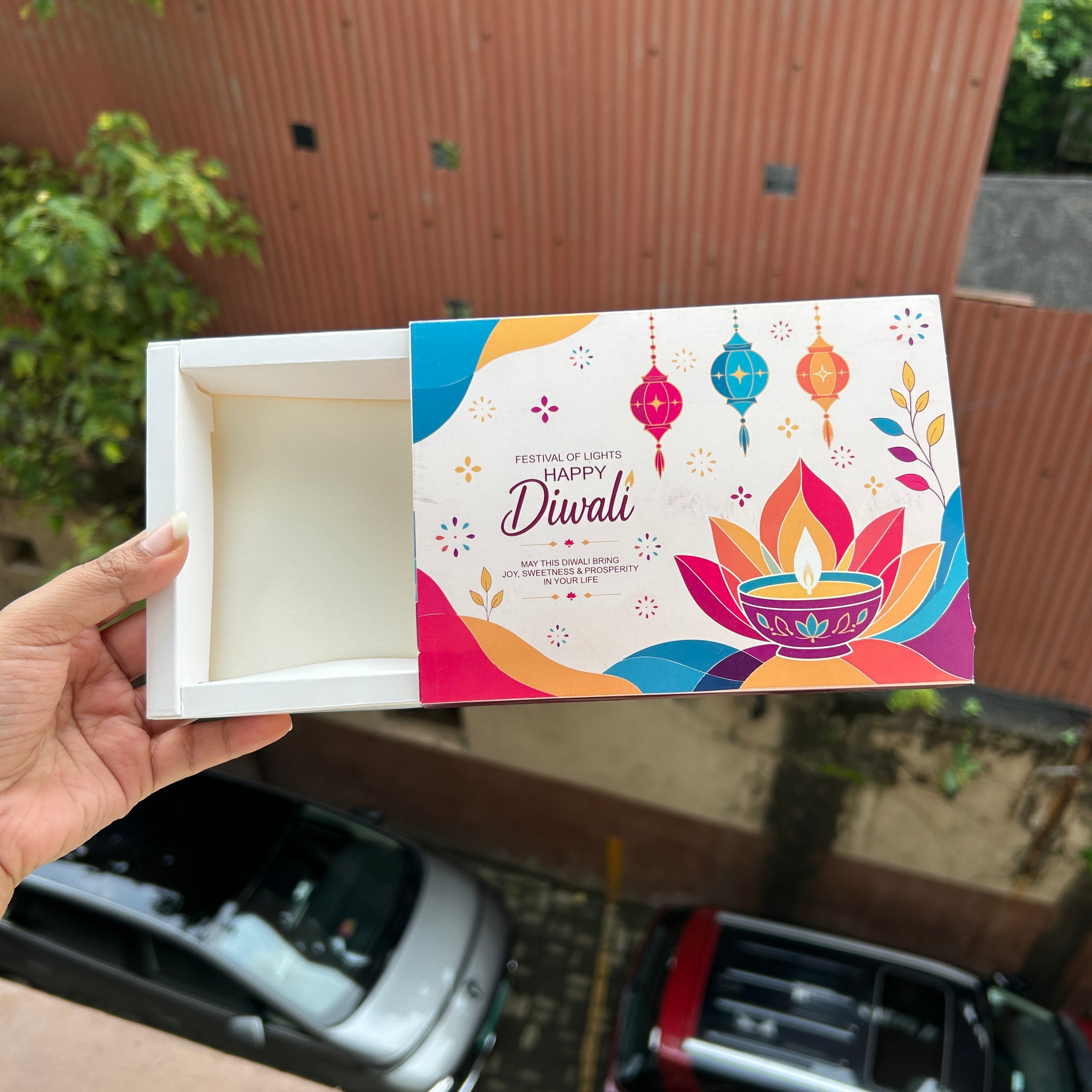 Diwali Slider Box (10pc) || 6 Cavity Size ~ Print B