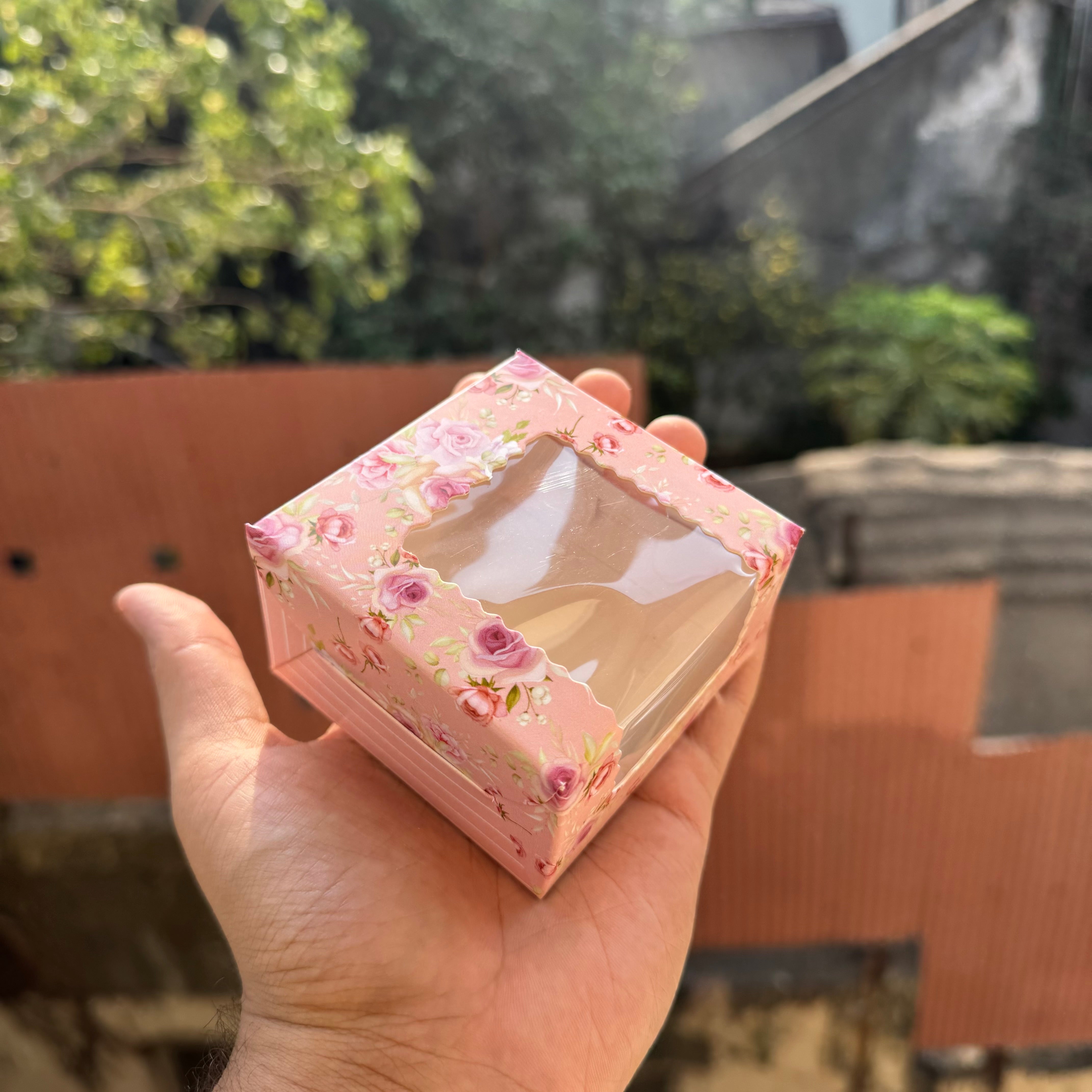 Floral Single Brownie Box (10pc) • Pink Bloom