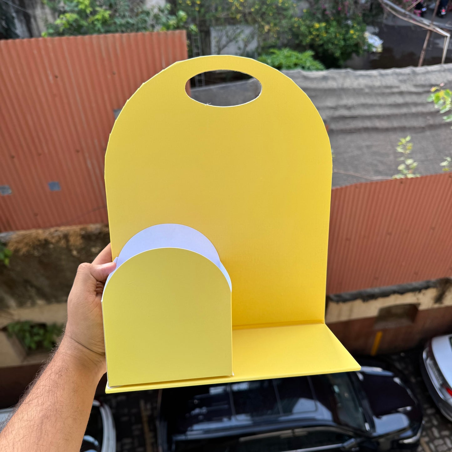 Collapsible Arch Stand Yellow