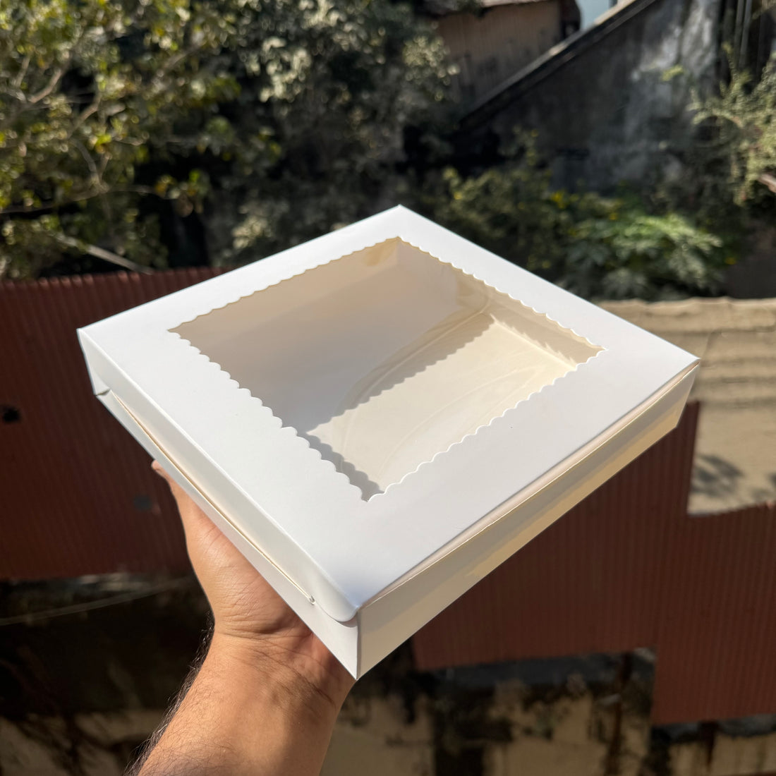 Nine Brownie Box White (1pc)