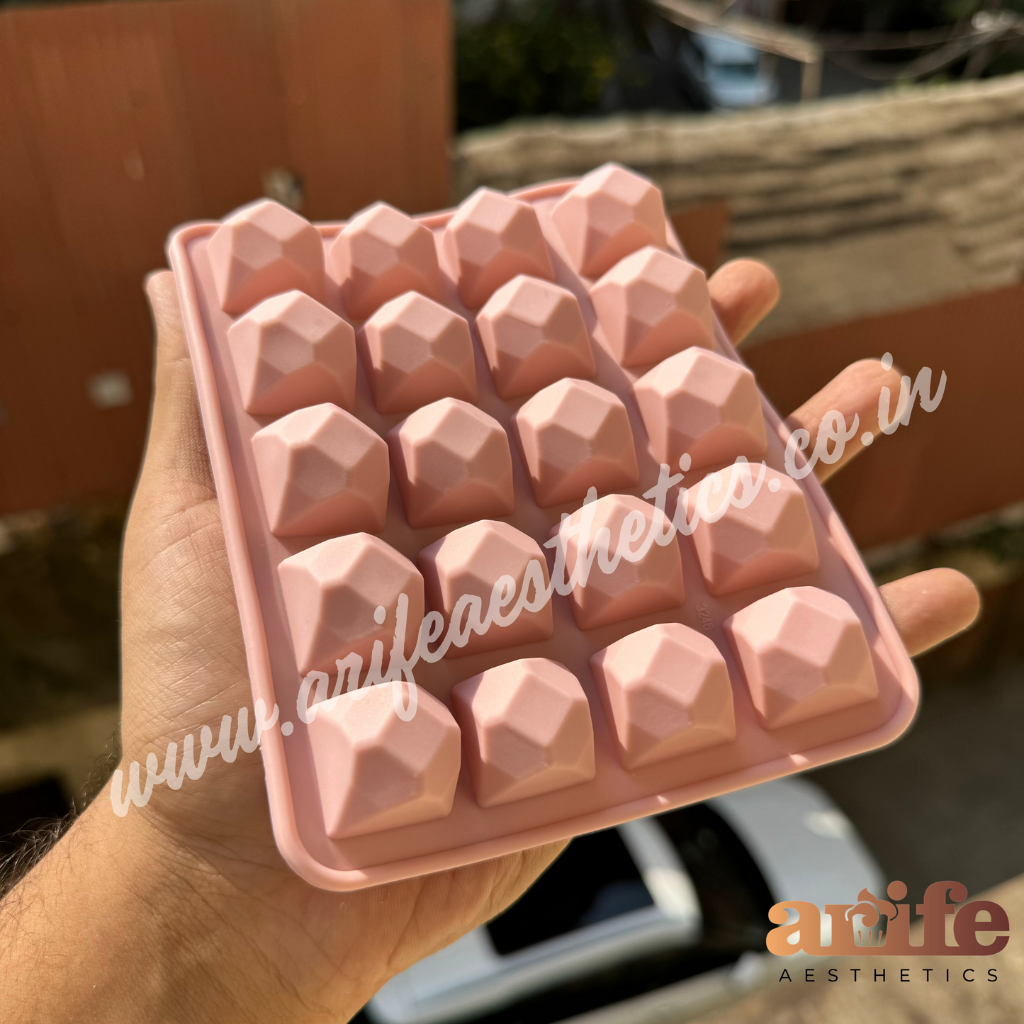 Diamond shape silicon mould