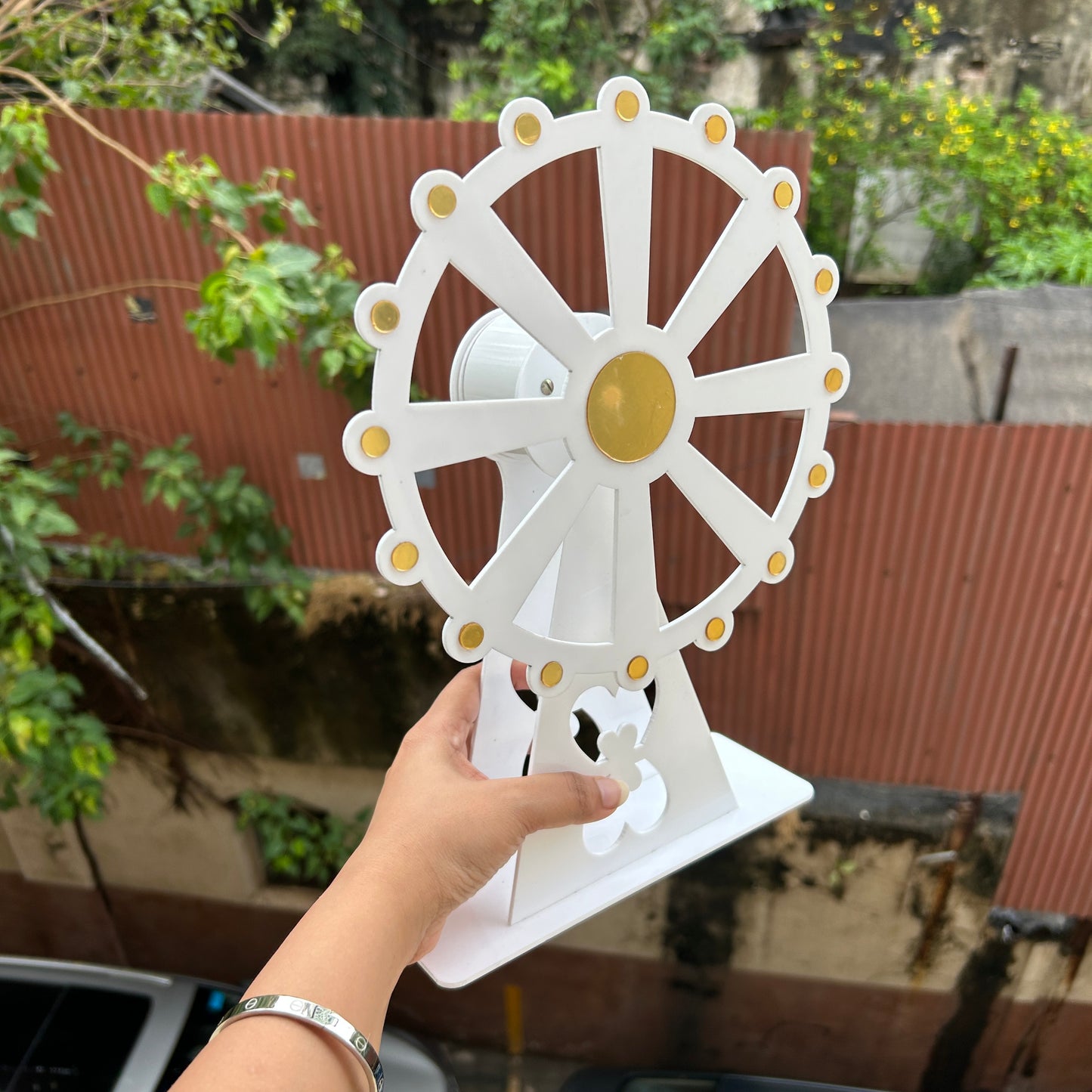Rotating Ferris Wheel Table Decorator Prop