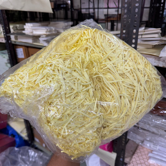 1Kg Crinkle Paper Shred Butter Yellow