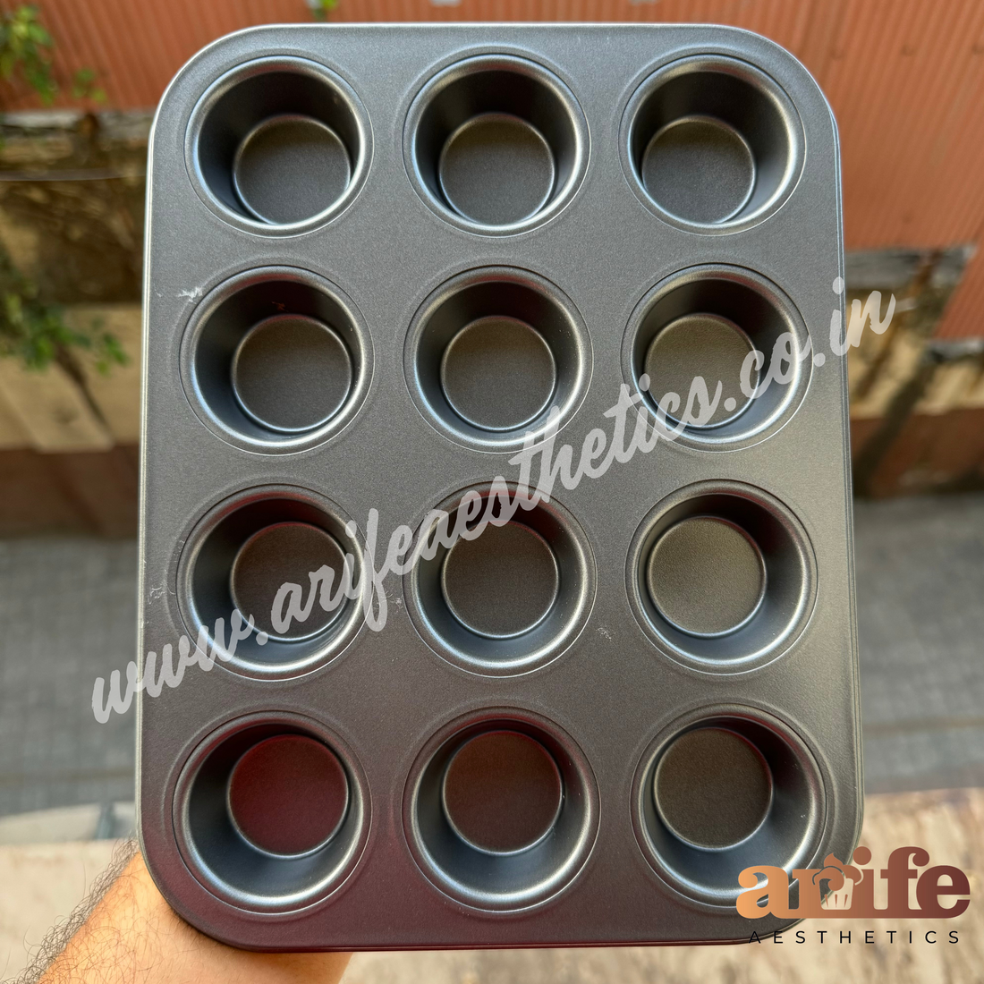 Non Stick Cupcake Tray 12 in 1 Medium