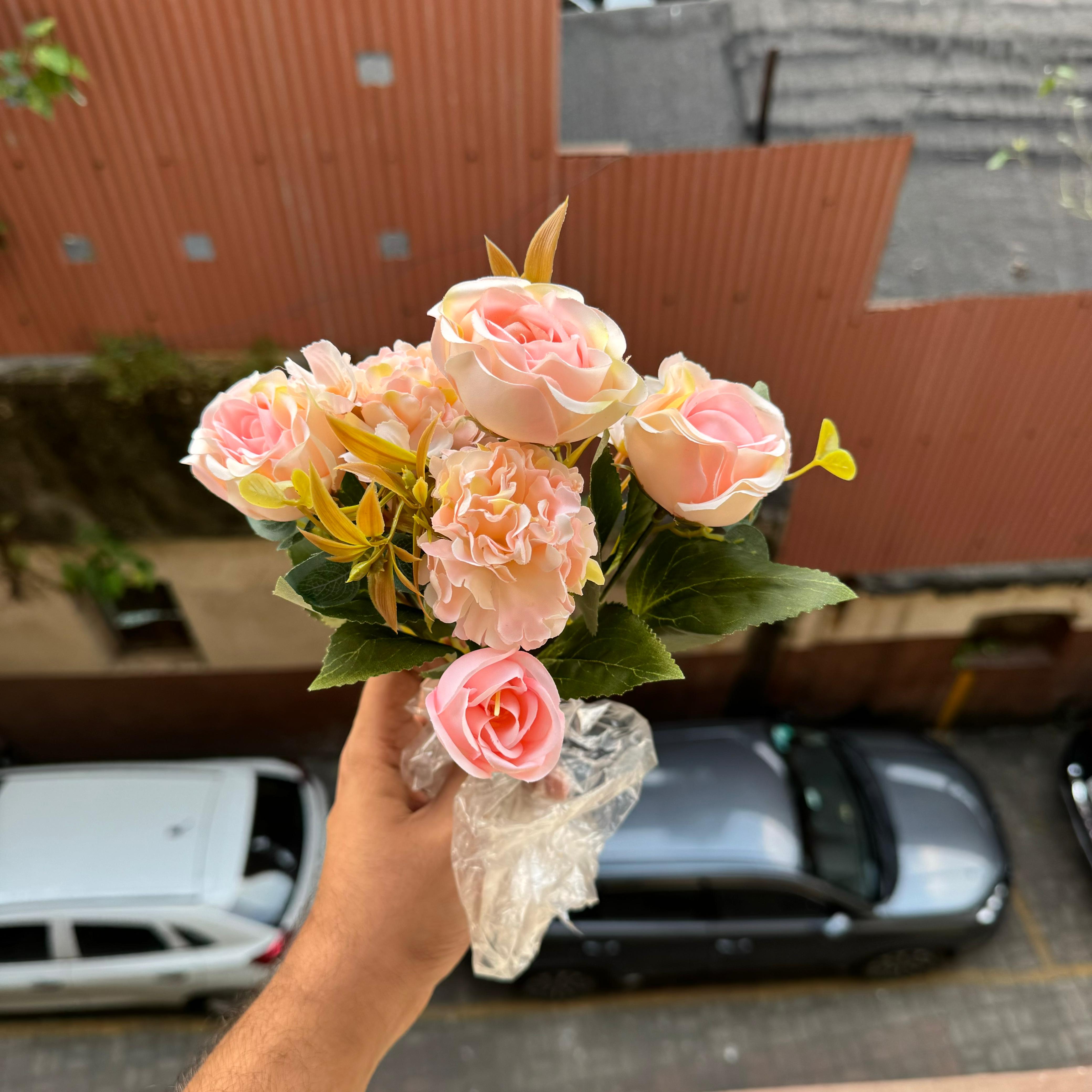 Rose Rife Dahlia Rose Bunch – Arife.Aesthetics