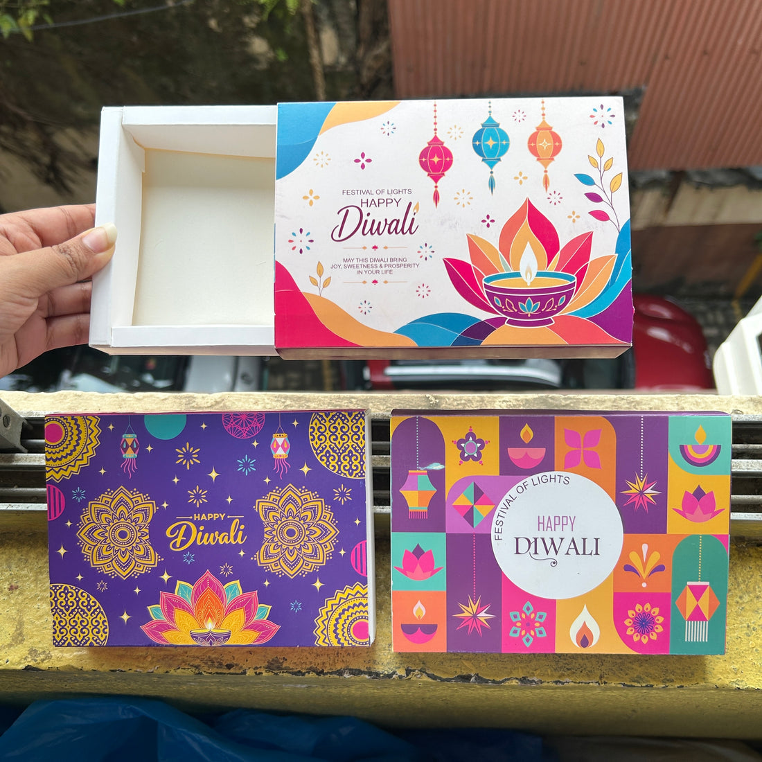 Diwali Slider Box (10pc) || 6 Cavity Size ~ Print A