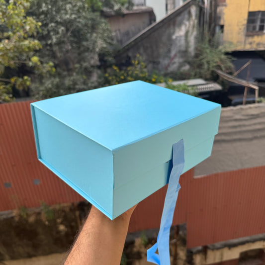 Collapsible Ribbon Trunk Hamper Box