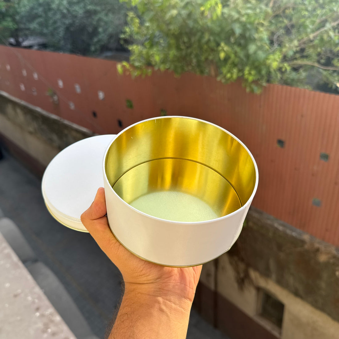 Cookie Dream Tin - White