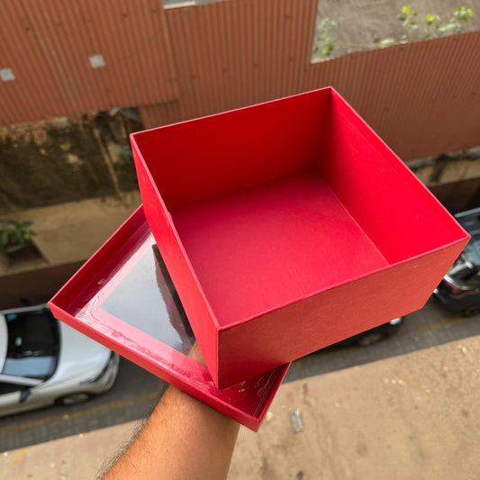 Red Top Bottom Hard Hamper Box