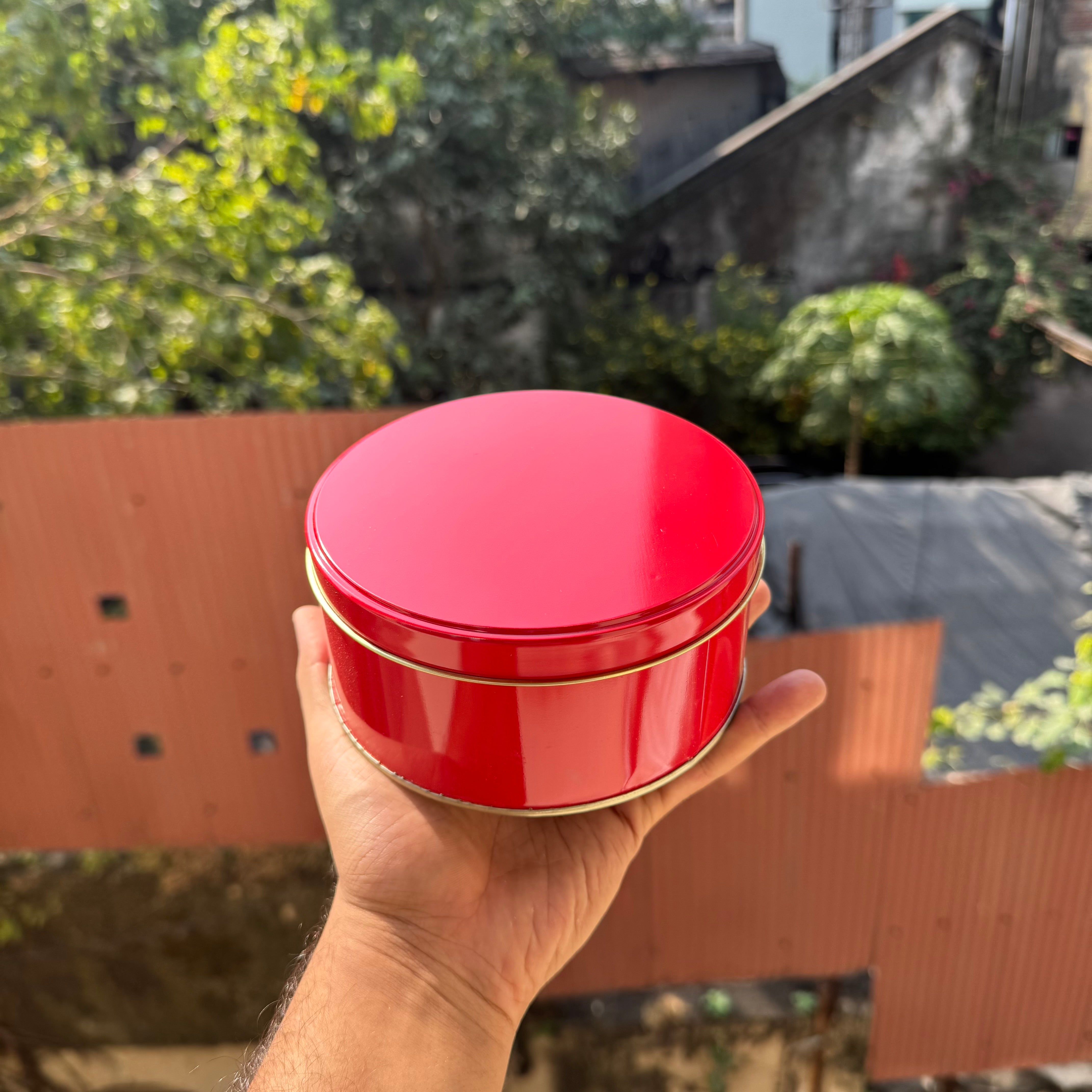 Red Dream Tin New