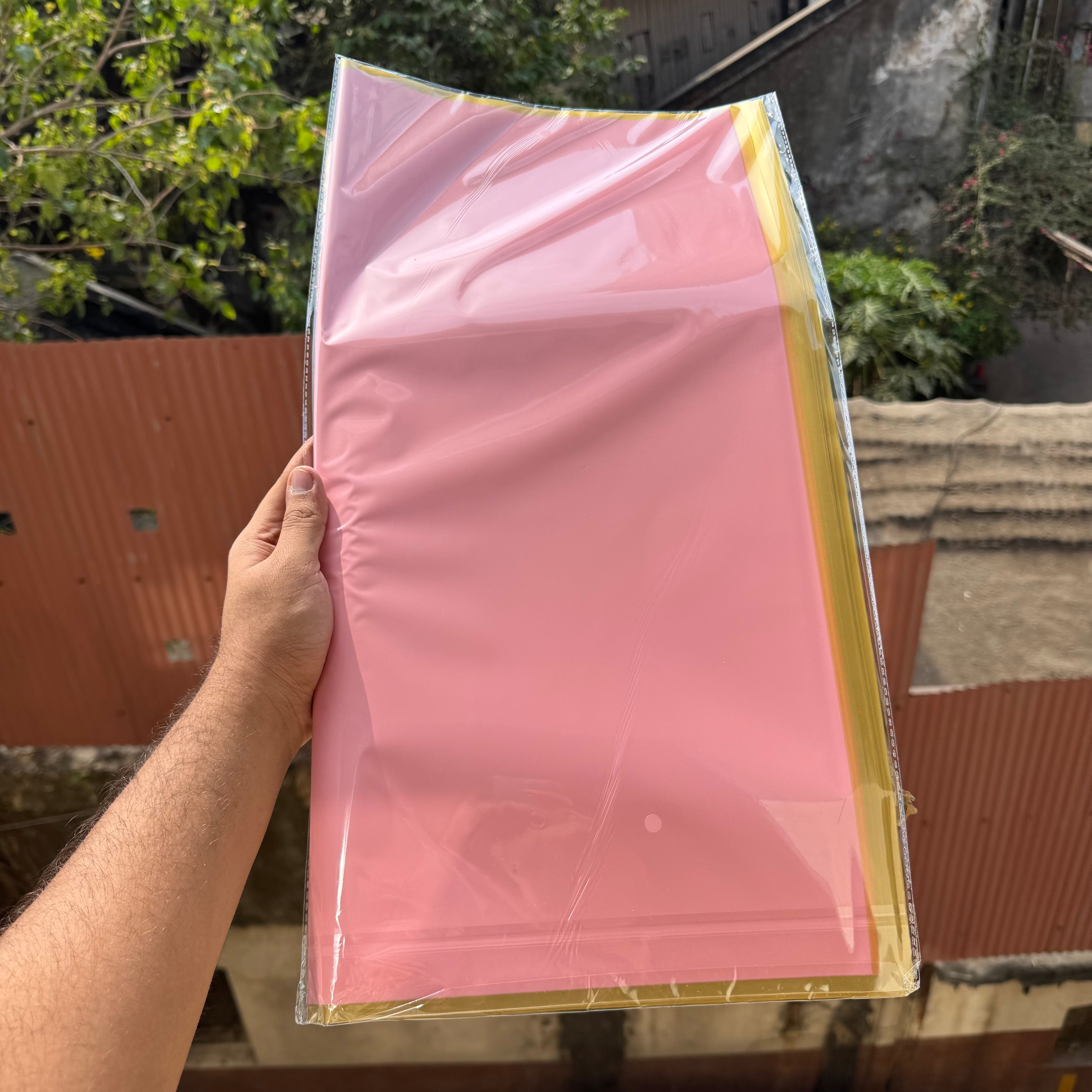 Bouquet Wrapping Sheet - Gold Border - Pink (20 sheets)