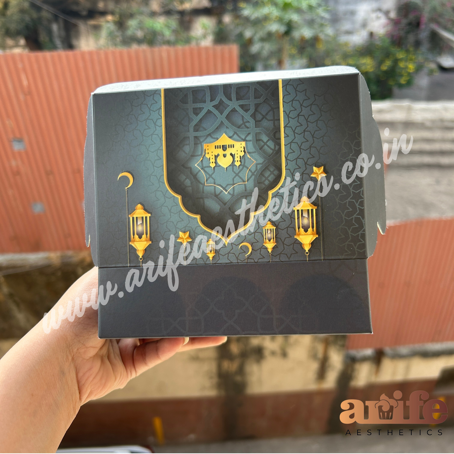 6 Cavity Eid / Ramadan Mithai & Dates Box