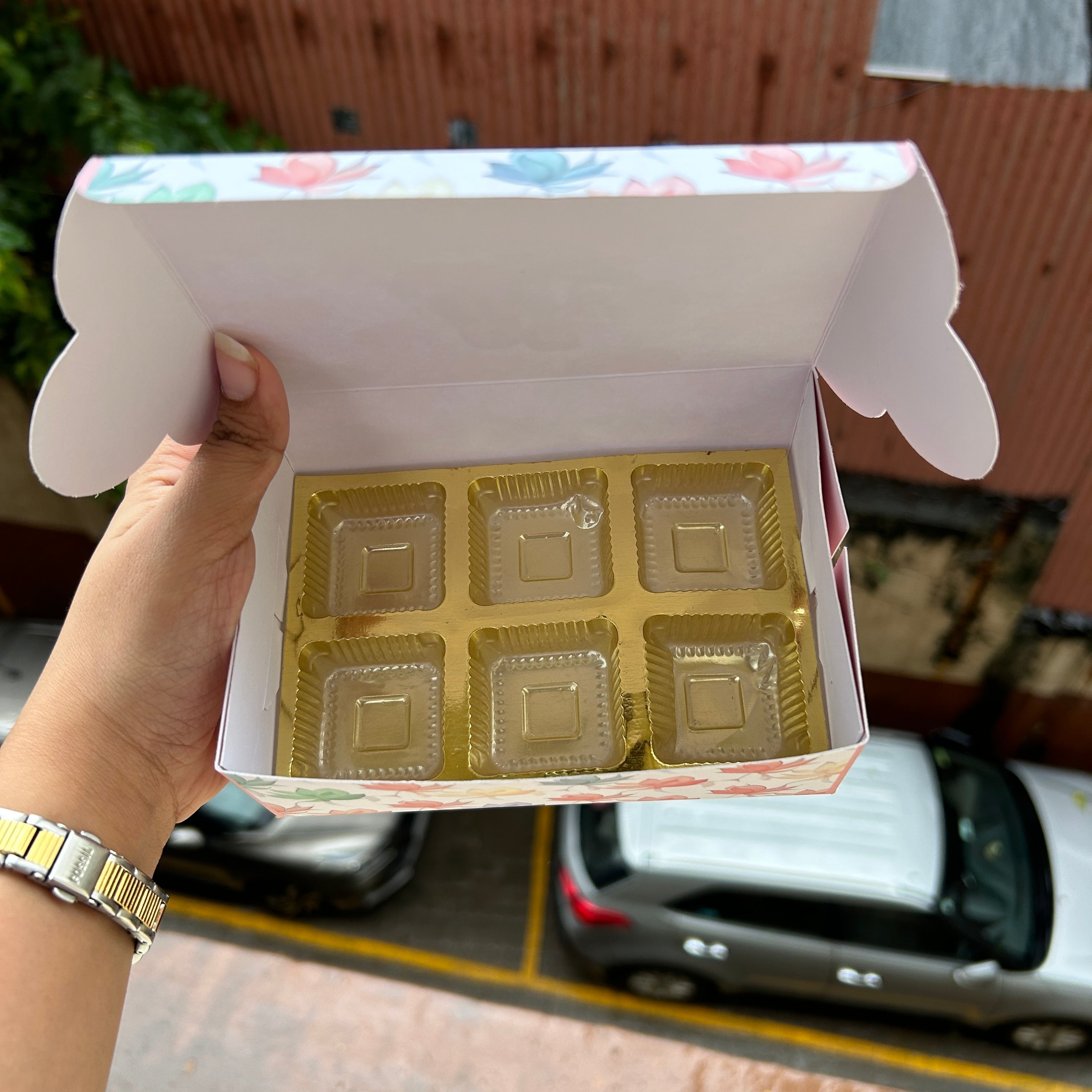 Rakhi Chocolate Box For 6 Cavity 10pc (no cavity included)