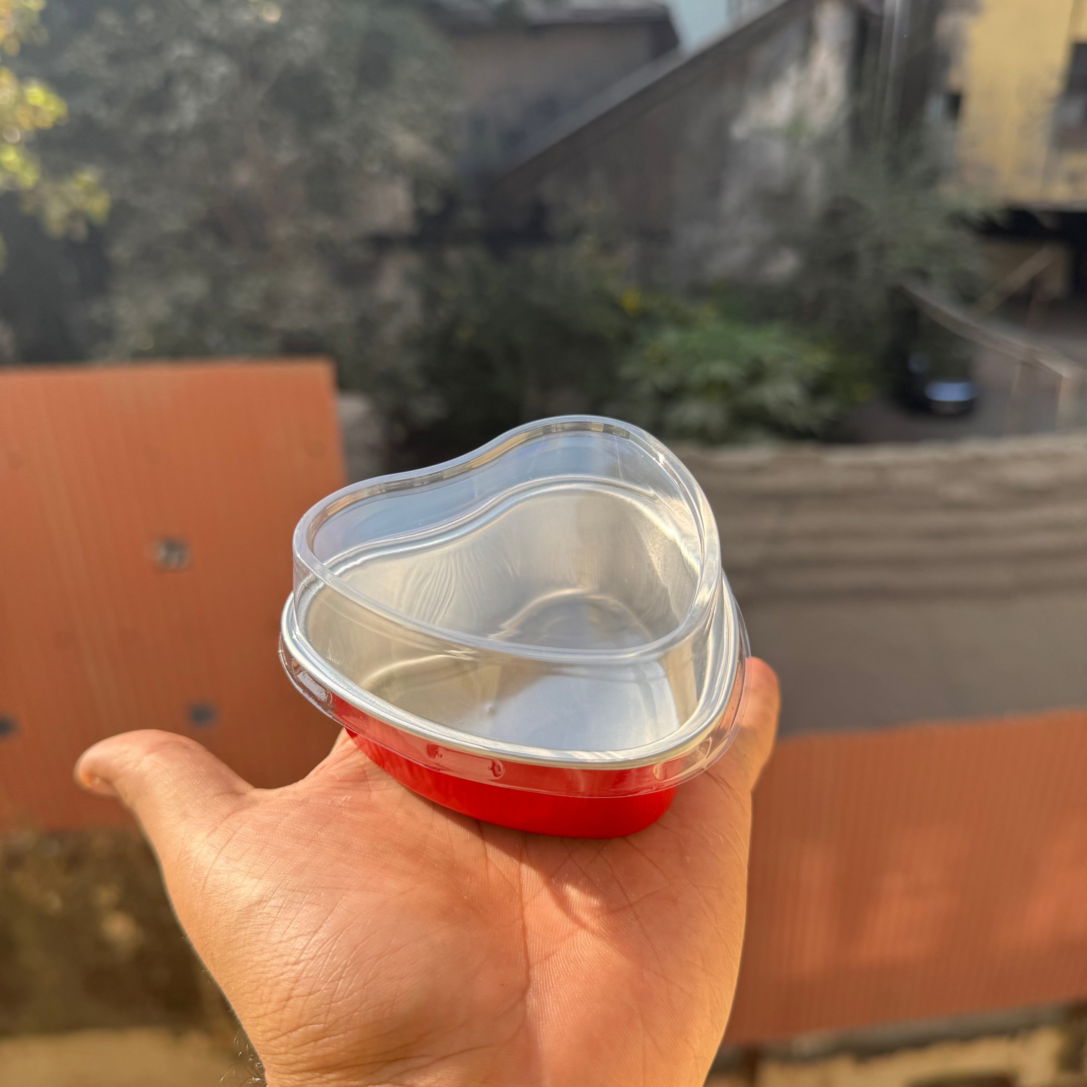Heart Foil Container With Lid (10pc)