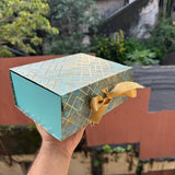 Festive Print Collapsible Ribbon Trunk Box