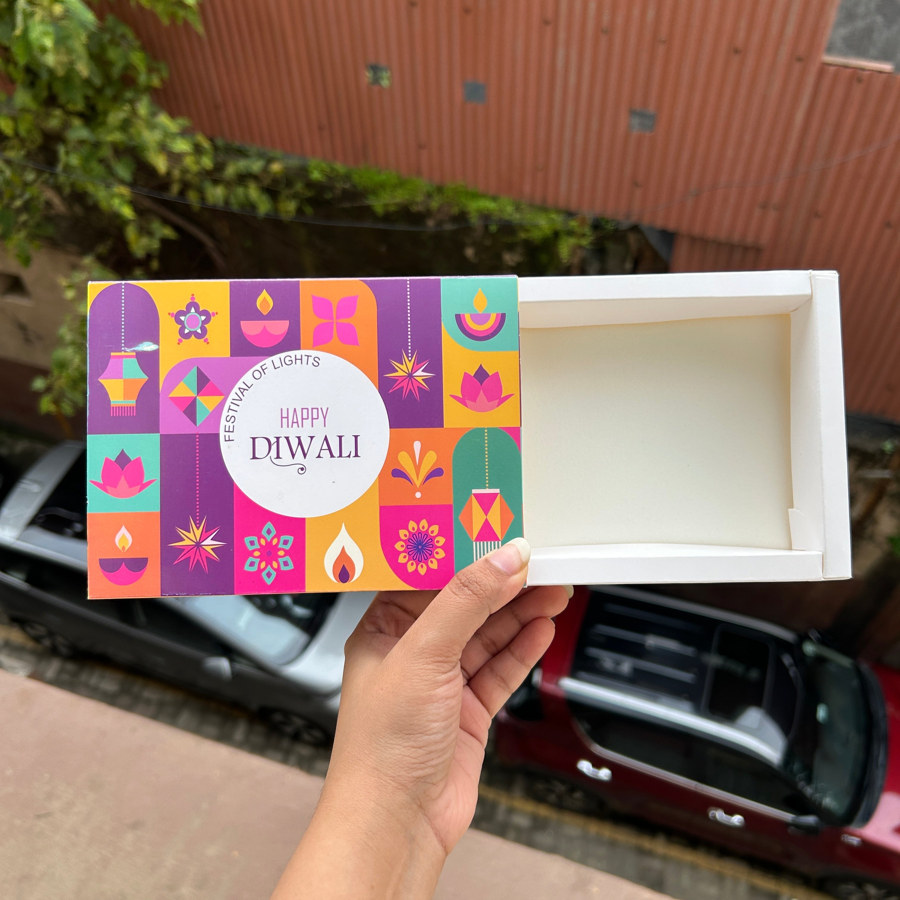 Diwali Slider Box (10pc) || 6 Cavity Size ~ Print A