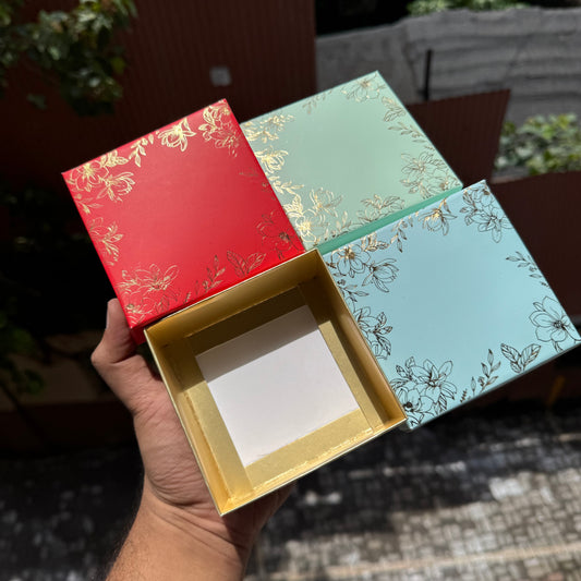 Pastel Petals Collection - Single Brownie Box Sky Blue (10pc) Top Bottom