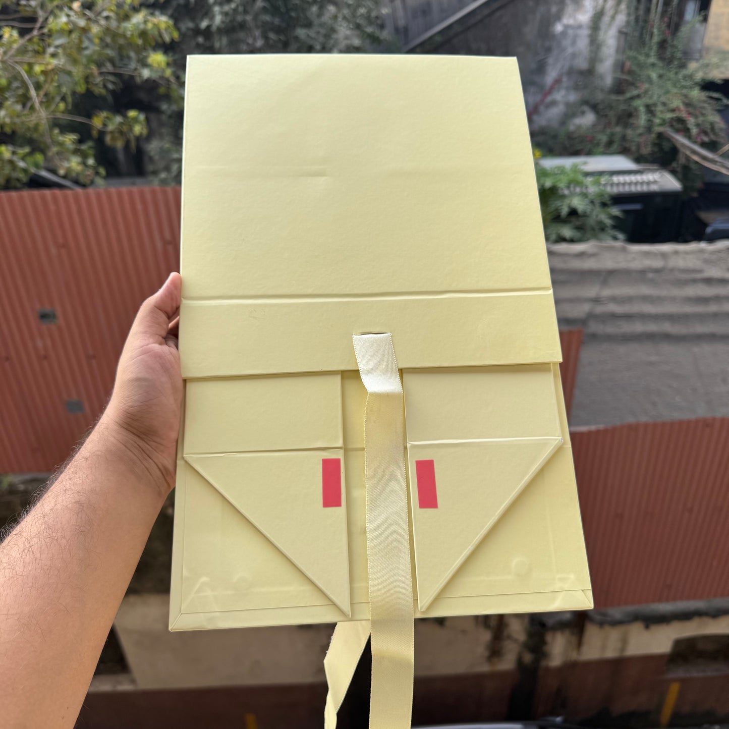 Collapsible Ribbon Trunk Hamper Box