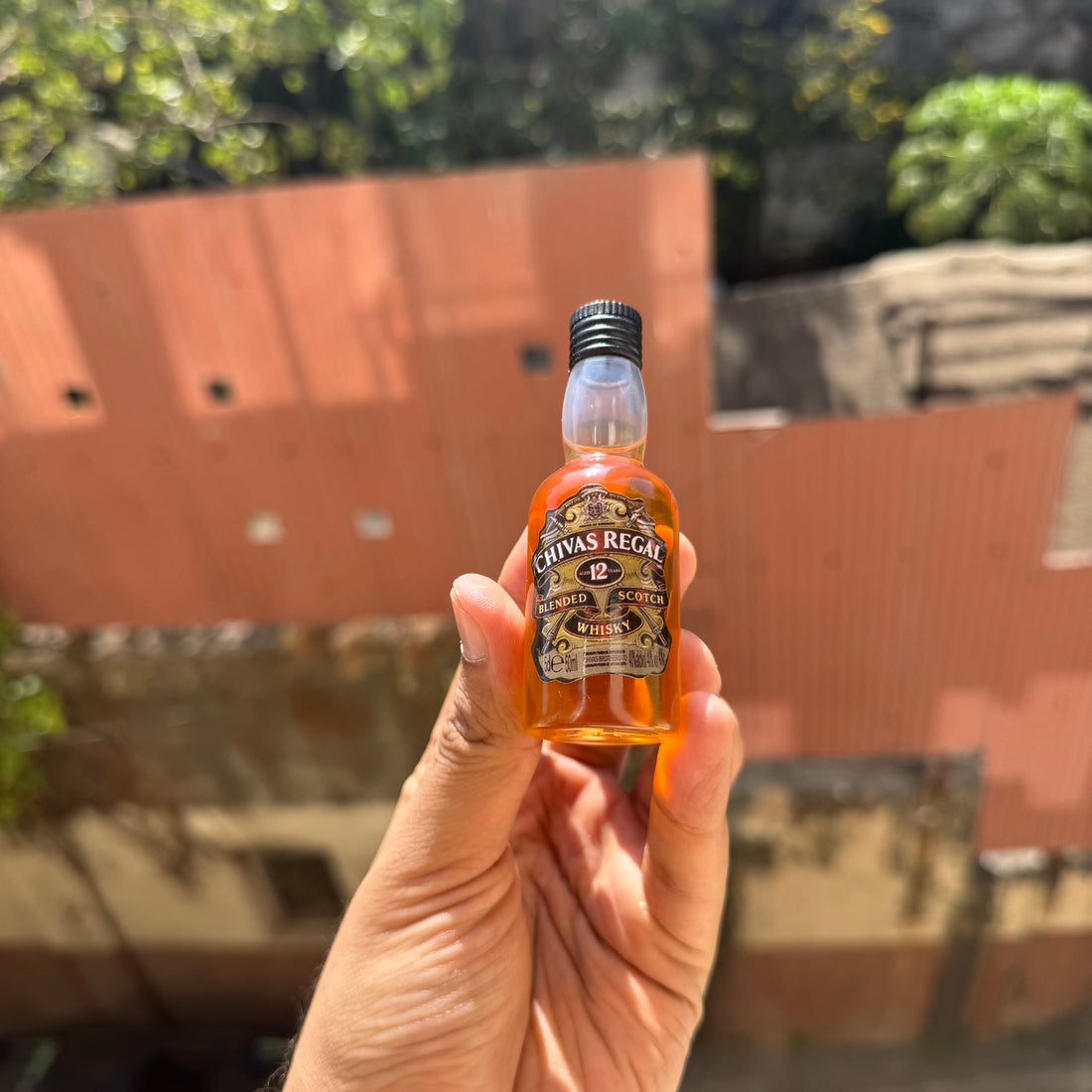 Whiskey Theme Cake Topper – Mini Dummy Alcohol Bottle