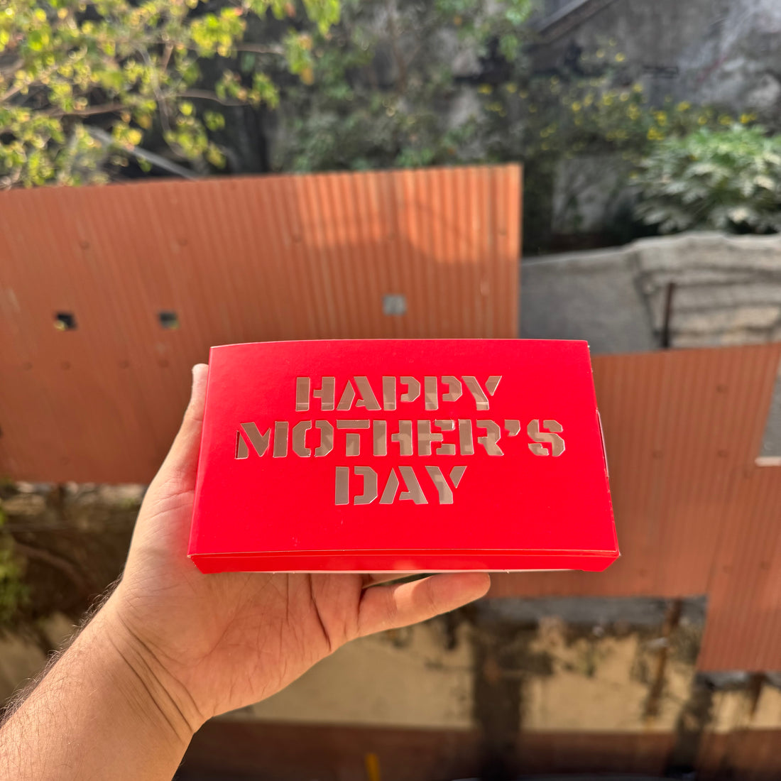 Red Mother’s Day Bar Box (10pc)