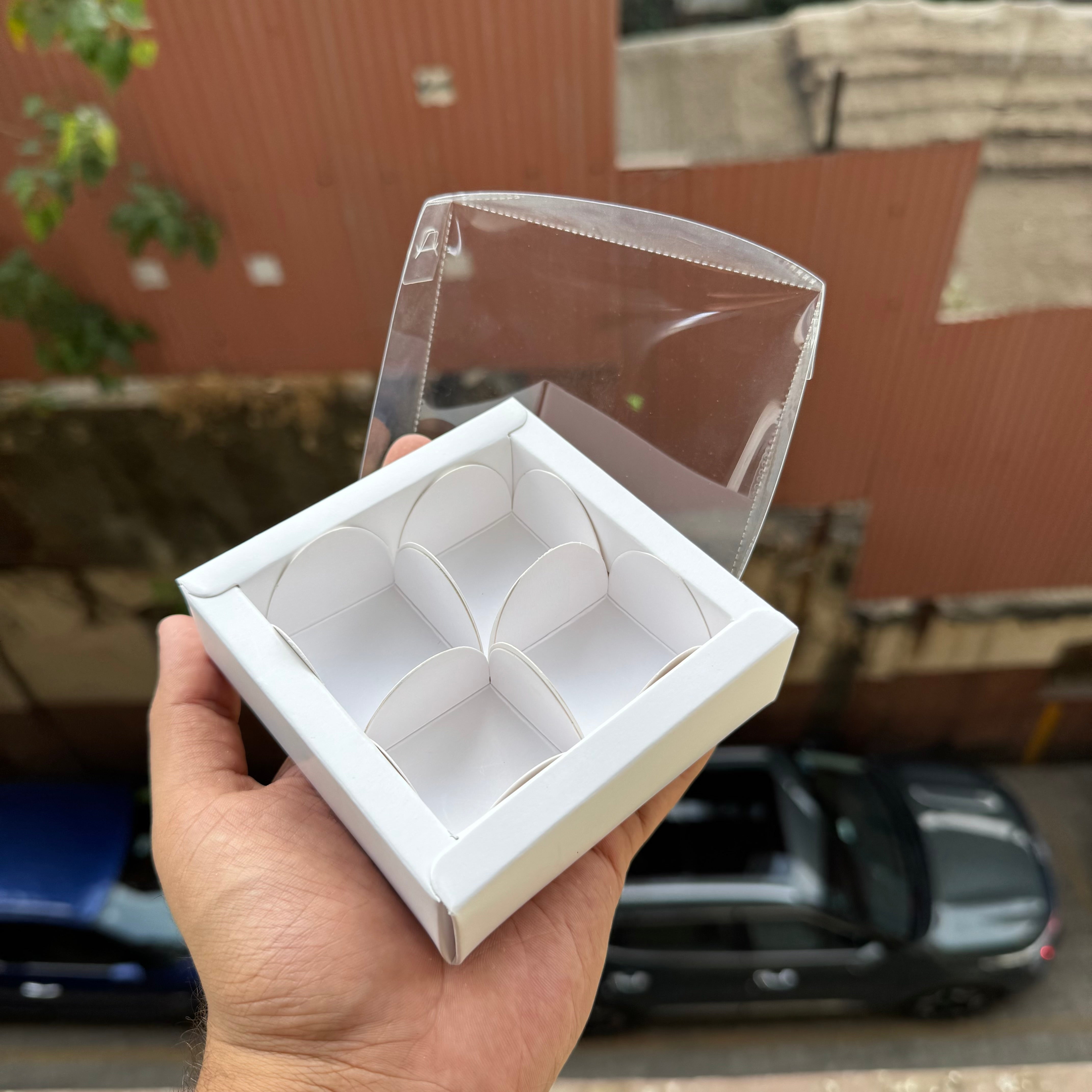 4 Cavity Premium Chocolate Box (10pcs)