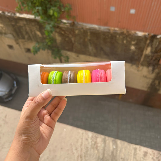 6in1 Macaroon Box White 10pcs