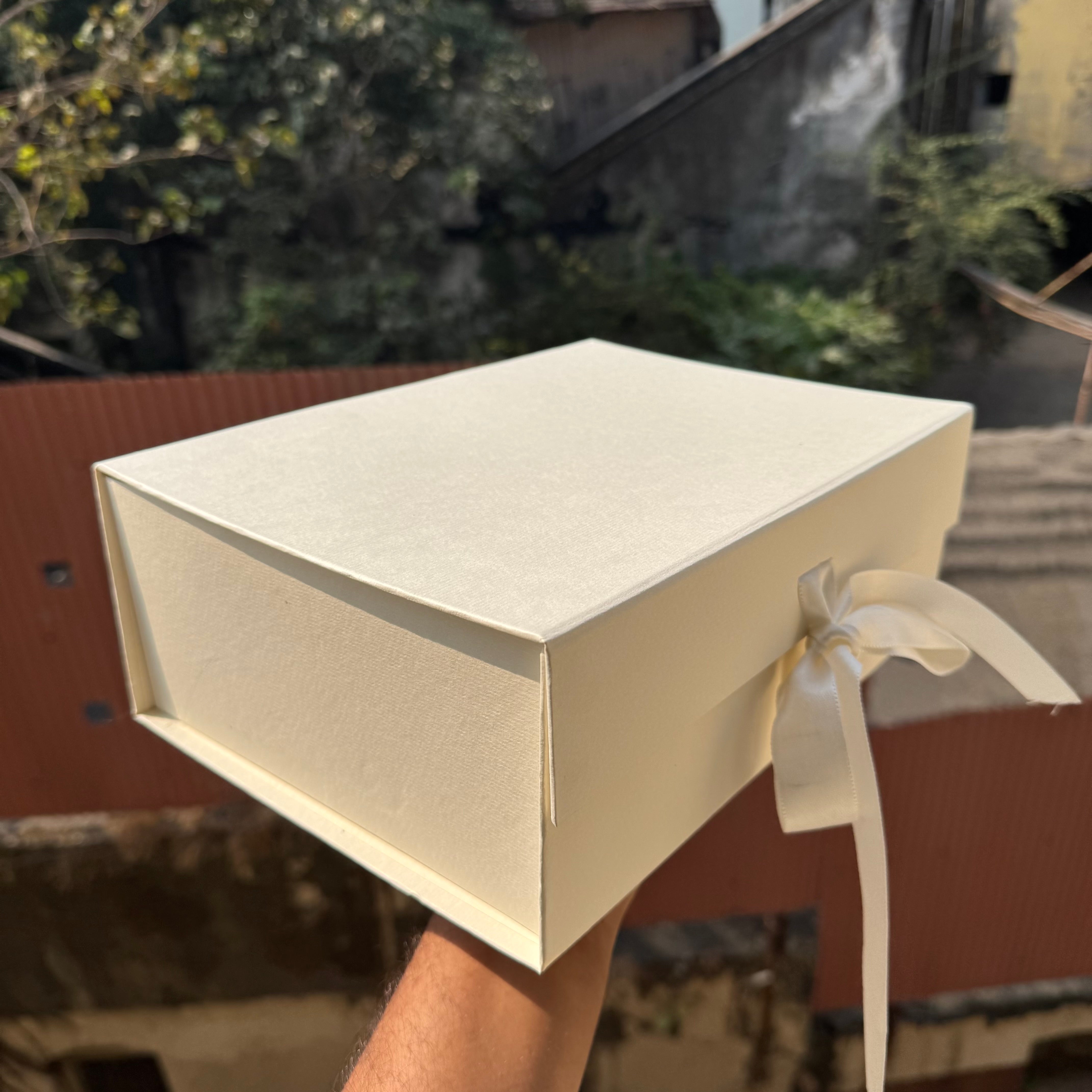 Collapsible Ribbon Trunk Hamper Box (10pc)